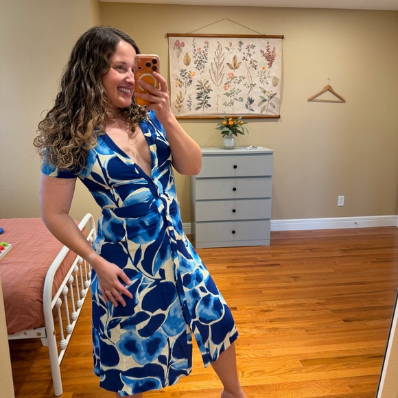 Diane Von Furstenberg DVF Blue White Floral Abstract Button Front Mini Dress S - Picture 3 of 13